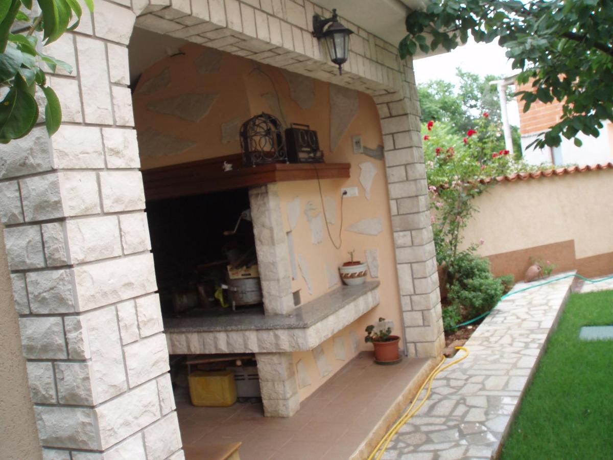 Appartement Haus Milan Ap3 à Fažana Extérieur photo
